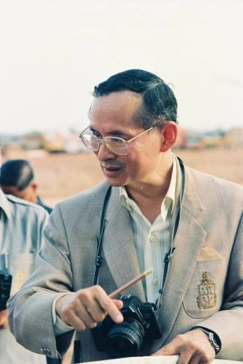 b68879ee859fd3258fbd7142d56faf51